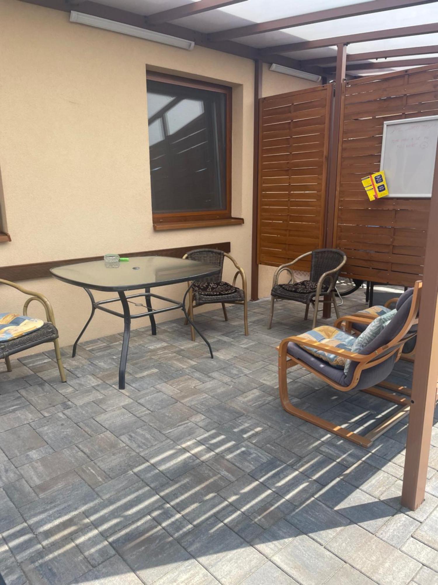 Apartman Losonci Nesvady- Pre 2 Osoby Studio 외부 사진